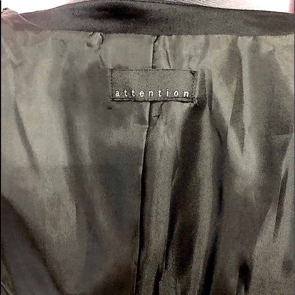 ATTENTION Women's Sateen Front Zip black tailored hourglass Blazer sizeS NWOT - Picture 9 of 10